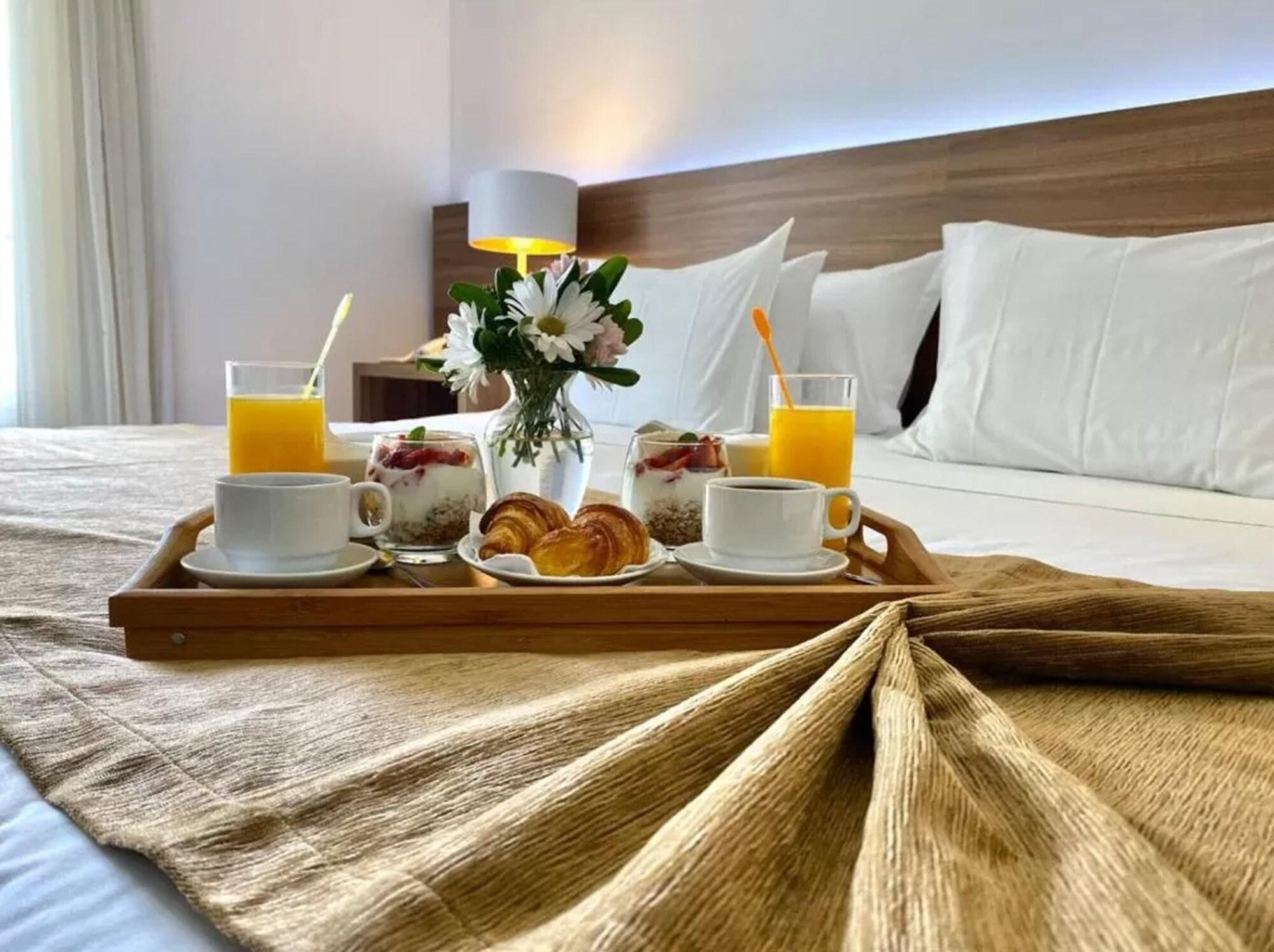 Parque Hotel Jean Clevers Πούντα ντελ Έστε Εξωτερικό φωτογραφία Room service